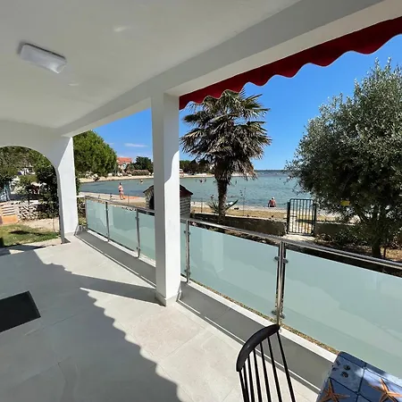 Appartement Ruzarij *