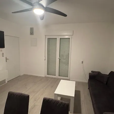 Ruzarij Privlaka (Zadar)