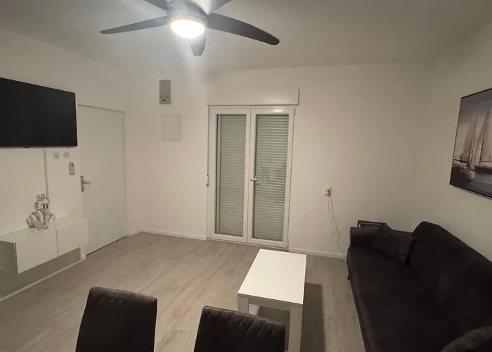 Ruzarij Privlaka (Zadar)